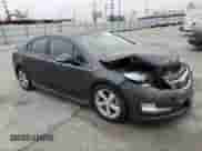 2015 Chevrolet Volt z VIN 1G1RC6E46FU135796, wystawiony jako Copart lot #70375913 z przebiegiem 118 121 mil mil oraz . Historia ofert i sprzedaży dostępna na DreamBid. Obrazek 4.