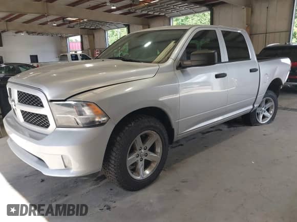 2015 Ram 1500 Express с VIN 1C6RR7KG0FS586039, выставлен на аукционе IAAI как лот 42987189 с пробегом 104 752 миль миль и . История ставок и продаж доступна на DreamBid. Изображение 2.