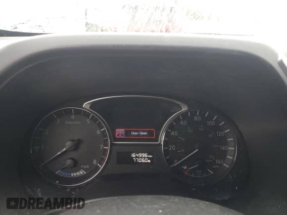 2014 Nissan Pathfinder Platinum Hybrid with VIN 5N1CR2MM1EC660531, listed as a Copart auction lot 59634305 with 164,996 mi miles and Clean title. Bid and sale history available at DreamBid. Image 9.