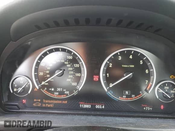 2014 BMW 5 Series 535i с VIN WBA5B1C55ED477209, выставлен на аукционе Copart как лот 82356865 с пробегом 112 883 миль миль и Чистый • Clean title. История ставок и продаж доступна на DreamBid. Изображение 9.