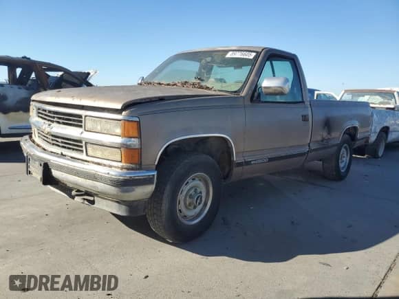 1994 Chevrolet Silverado 2500 with VIN 1GCFK24K3RE150468, listed as a Copart auction lot 89776605 with 266,823 mi miles and Clean title. Bid and sale history available at DreamBid. Image 1.