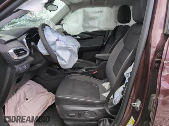 2022 Chevrolet TrailBlazer LT с VIN KL79MRSL2NB049555, выставлен на аукционе Copart как лот 67974555 с пробегом Не указан миль и Списание • Salvage title. История ставок и продаж доступна на DreamBid. Изображение 7.