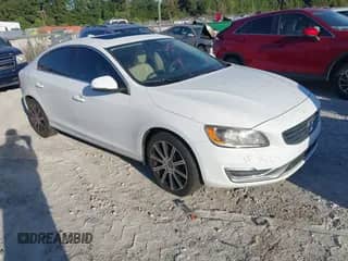 2017 Volvo S60 Inscription с VIN LYV402HK8HB195279, выставлен на аукционе IAAI как лот 43226188 с пробегом 145 213 миль миль и . История ставок и продаж доступна на DreamBid. Изображение 1.