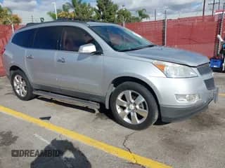 2011 Chevrolet Traverse 1LT с VIN 1GNKRGED6BJ376497, выставлен на аукционе IAAI как лот 43449611 с пробегом 122 582 миль миль и . История ставок и продаж доступна на DreamBid. Изображение 1.