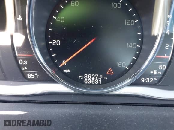 2018 Volvo S60 Dynamic с VIN YV140MTL6J2459953, выставлен на аукционе IAAI как лот 42048650 с пробегом 63 631 миль миль и . История ставок и продаж доступна на DreamBid. Изображение 15.