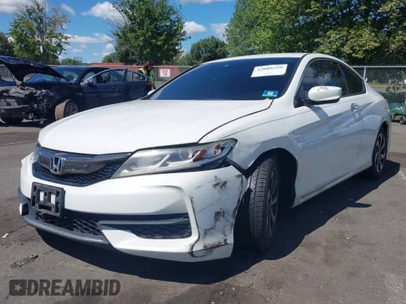 2016 Honda Accord LX-S с VIN 1HGCT1B40GA010804, выставлен на аукционе IAAI как лот 43088520 с пробегом 118 344 миль миль и . История ставок и продаж доступна на DreamBid. Изображение 17.