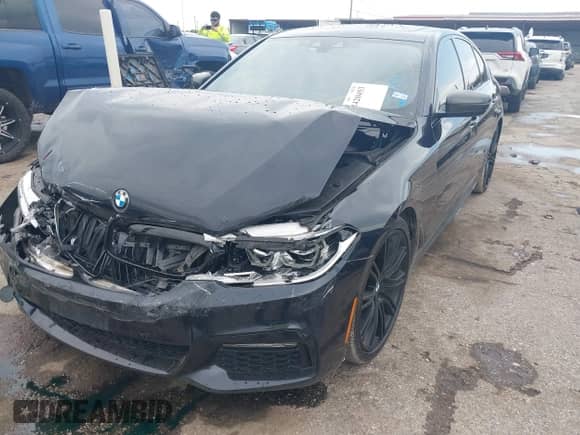 2017 BMW 5 Series 540i с VIN WBAJE5C39HG917432, выставлен на аукционе IAAI как лот 42420453 с пробегом 106 049 миль миль и . История ставок и продаж доступна на DreamBid. Изображение 17.