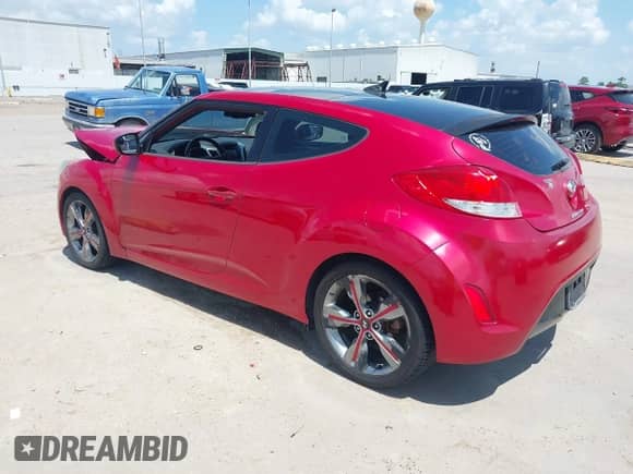 2016 Hyundai Veloster с VIN KMHTC6AD5GU278996, выставлен на аукционе IAAI как лот 43103511 с пробегом 88 874 миль миль и . История ставок и продаж доступна на DreamBid. Изображение 3.