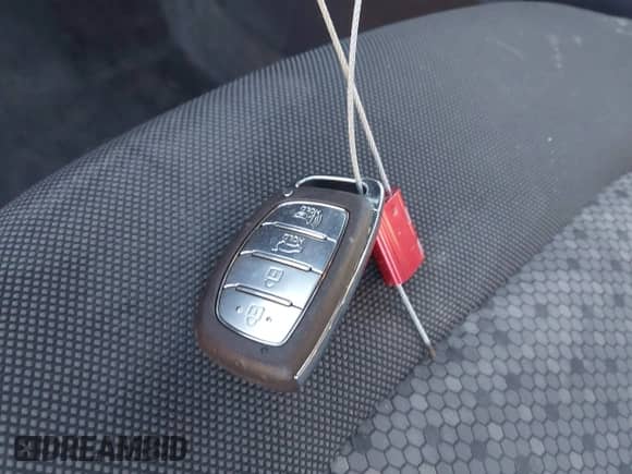 2019 Hyundai Ioniq Blue с VIN KMHC65LC8KU155921, выставлен на аукционе IAAI как лот 43509288 с пробегом 79 212 миль миль и . История ставок и продаж доступна на DreamBid. Изображение 11.