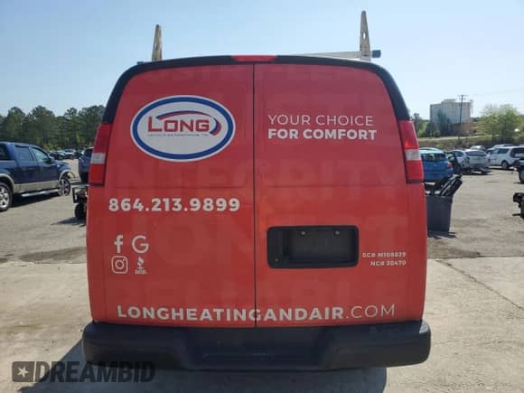 2022 Chevrolet Express Cargo с VIN 1GCWGAFPXN1268703, выставлен на аукционе Copart как лот 52439515 с пробегом 63 576 миль миль и Списание • Salvage title. История ставок и продаж доступна на DreamBid. Изображение 6.