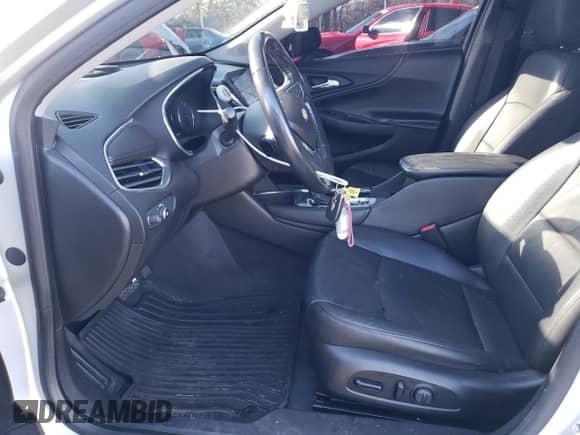 2019 Chevrolet Malibu Hybrid с VIN 1G1ZF5SU7KF154538, выставлен на аукционе Copart как лот 80879194 с пробегом 105 335 миль миль и Списание • Salvage title. История ставок и продаж доступна на DreamBid. Изображение 7.