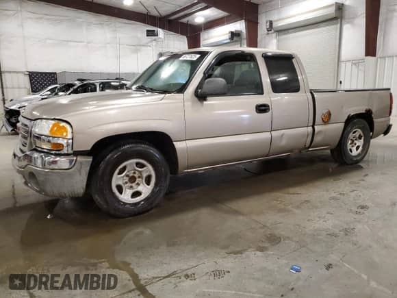 2003 GMC Sierra 1500 SLE with VIN 2GTEC19V831311864, listed as a Copart auction lot 68727625 with 217,919 mi miles and Clean title. Bid and sale history available at DreamBid. Image 1.