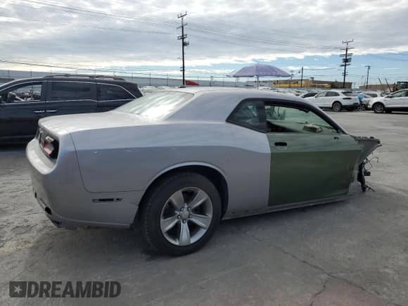 2016 Dodge Challenger SXT с VIN 2C3CDZAG2GH221160, выставлен на аукционе Copart как лот 84989935 с пробегом Не указан миль и Списание • Salvage title. История ставок и продаж доступна на DreamBid. Изображение 3.