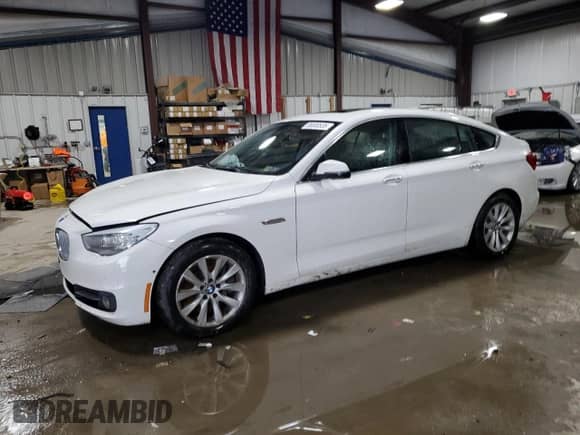 2017 BMW 5 Series с VIN WBA5M0C32HD085344, выставлен на аукционе Copart как лот 88800535 с пробегом 85 922 миль миль и Списание • Salvage title. История ставок и продаж доступна на DreamBid. Изображение 1.