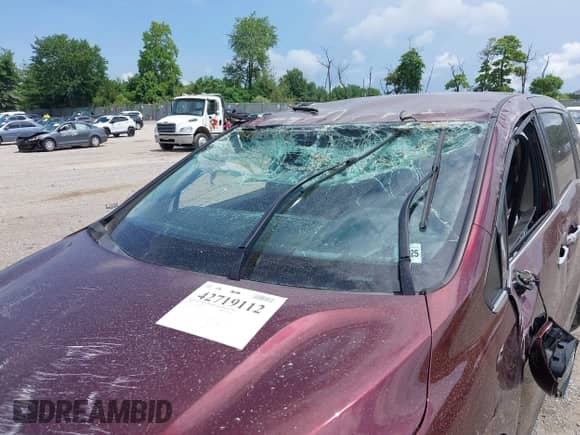 2020 Honda Odyssey EX with VIN 5FNRL6H58LB032119, listed as a IAAI auction lot 42719112 with Not provided miles and . Bid and sale history available at DreamBid. Image 17.