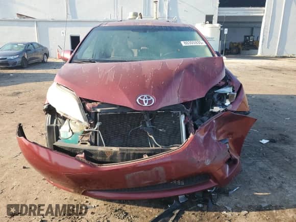 2012 Toyota Sienna LE AAS с VIN 5TDKK3DC1CS238918, выставлен на аукционе Copart как лот 80305935 с пробегом 205 416 миль миль и Списание • Salvage title. История ставок и продаж доступна на DreamBid. Изображение 5.