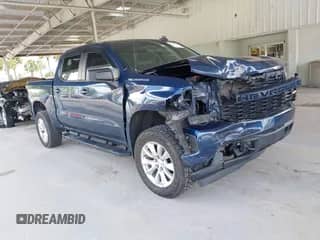 2022 Chevrolet Silverado 1500 Custom z VIN 1GCPWBEK5NZ226671, wystawiony jako IAAI lot #42769299 z przebiegiem 50 356 mil mil oraz . Historia ofert i sprzedaży dostępna na DreamBid. Obrazek 1.