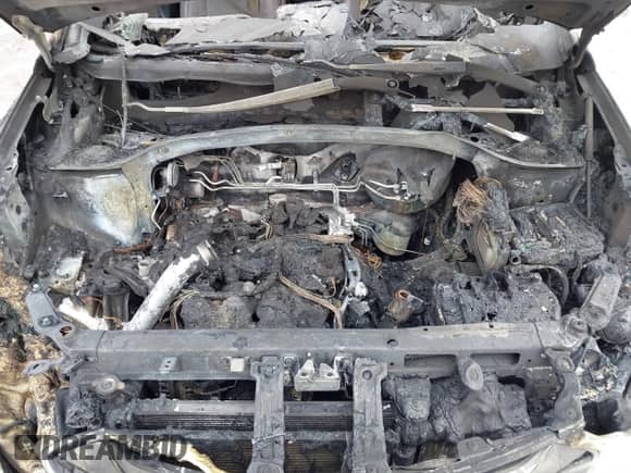 2013 Hyundai Santa Fe Sport with VIN 5XYZW3LA7DG093496, listed as a IAAI auction lot 41645812 with Not provided miles and . Bid and sale history available at DreamBid. Image 10.