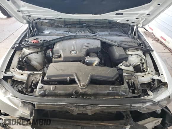 2014 BMW 3 Series 328i с VIN WBA3C1C52EK111501, выставлен на аукционе Copart как лот 70486455 с пробегом 98 698 миль миль и Списание • Salvage title. История ставок и продаж доступна на DreamBid. Изображение 11.