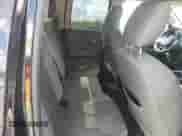 2019 Ram 1500 Big Horn z VIN 1C6RR6GT0KS716539, wystawiony jako Copart lot #52674105 z przebiegiem 113 322 mil mil oraz Szkoda całkowita • Salvage title. Historia ofert i sprzedaży dostępna na DreamBid. Obrazek 10.