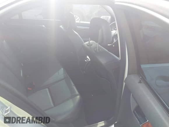 2011 Mercedes-Benz C 300 Sport с VIN WDDGF8BB2BR159245, выставлен на аукционе IAAI как лот 42825871 с пробегом Не указан миль и . История ставок и продаж доступна на DreamBid. Изображение 8.