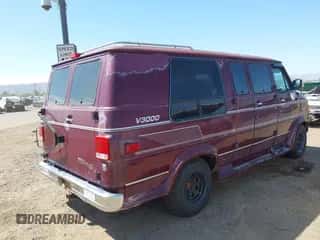 1995 Chevrolet Chevy Van with VIN 1GBEG25KXSF139564, listed as a IAAI auction lot 42581604 with 207,833 mi miles and . Bid and sale history available at DreamBid. Image 4.