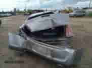 2014 Chrysler 300 C z VIN 2C3CCAKT2EH128572, wystawiony jako Copart lot #69677985 z przebiegiem 101 951 mil mil oraz Szkoda całkowita • Salvage title. Historia ofert i sprzedaży dostępna na DreamBid. Obrazek 6.