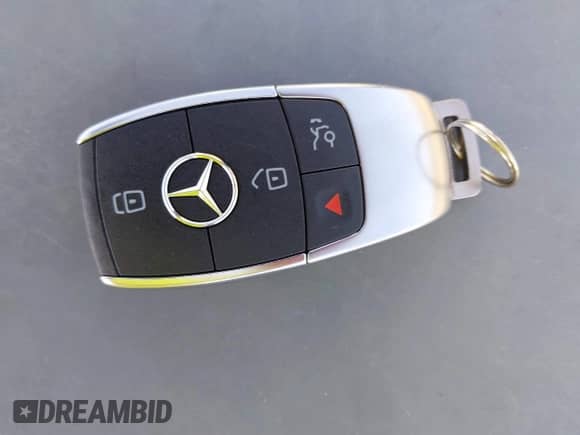 2023 Mercedes-Benz GLE 350 with VIN 4JGFB4JE2PA885002, listed as a IAAI auction lot 42537396 with 13,950 mi miles and . Bid and sale history available at DreamBid. Image 11.