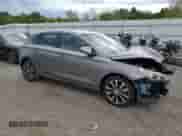 2020 Hyundai Elantra z VIN KMHH35LE7LU133734, wystawiony jako Copart lot #70744885 z przebiegiem Nie podano mil oraz Szkoda całkowita • Salvage title. Historia ofert i sprzedaży dostępna na DreamBid. Obrazek 4.