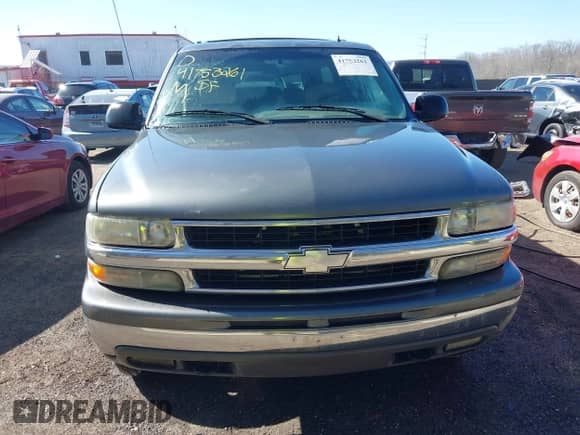 2002 Chevrolet Suburban LS with VIN 1GNFK16Z02J194579, listed as a IAAI auction lot 41753261 with 248,537 mi miles and . Bid and sale history available at DreamBid. Image 12.