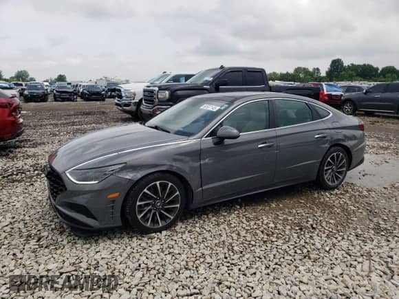 2020 Hyundai Sonata Limited с VIN 5NPEH4J20LH008404, выставлен на аукционе Copart как лот 66507145 с пробегом 99 323 миль миль и Списание • Salvage title. История ставок и продаж доступна на DreamBid. Изображение 1.