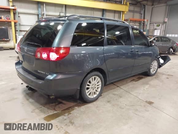 2010 Toyota Sienna XLE с VIN 5TDYK4CC2AS309994, выставлен на аукционе IAAI как лот 41487495 с пробегом Не указан миль и . История ставок и продаж доступна на DreamBid. Изображение 4.