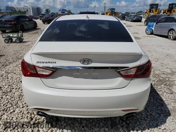 2012 Hyundai Sonata SE z VIN 5NPEC4ACXCH500316, wystawiony jako Copart lot #84879055 z przebiegiem 171 650 mil mil oraz Szkoda całkowita • Salvage title. Historia ofert i sprzedaży dostępna na DreamBid. Obrazek 6.