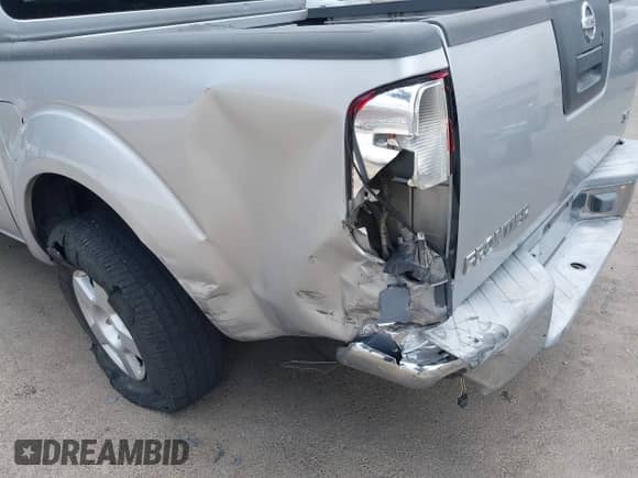 2006 Nissan Frontier SE с VIN 1N6AD07U56C459398, выставлен на аукционе IAAI как лот 42756580 с пробегом 145 988 миль миль и . История ставок и продаж доступна на DreamBid. Изображение 6.