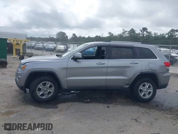 2016 Jeep Grand Cherokee 75th Anniversary with VIN 1C4RJFAG2GC366439, listed as a IAAI auction lot 42950625 with 84,241 mi miles and . Bid and sale history available at DreamBid. Image 14.