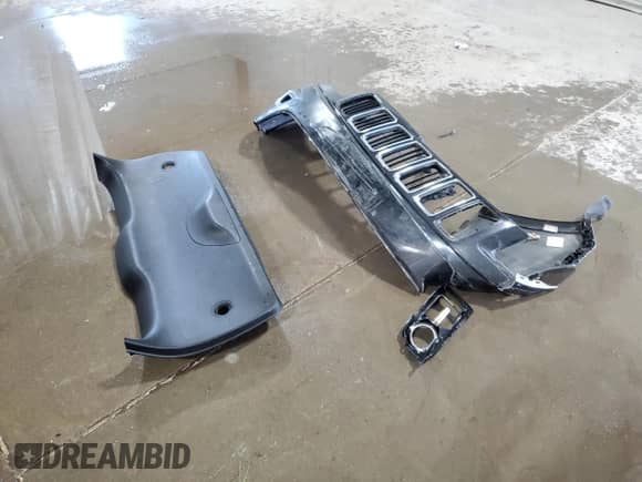 2014 Jeep Grand Cherokee Laredo z VIN 1C4RJFAG2EC128782, wystawiony jako Copart lot #59777465 z przebiegiem 146 642 mil mil oraz Czysty tytuł • Clean title. Historia ofert i sprzedaży dostępna na DreamBid. Obrazek 13.