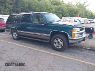 1996 Chevrolet Suburban с VIN 1GNFK16RXTJ350029, выставлен на аукционе IAAI как лот 43115889 с пробегом 184 260 миль миль и . История ставок и продаж доступна на DreamBid. Изображение 1.