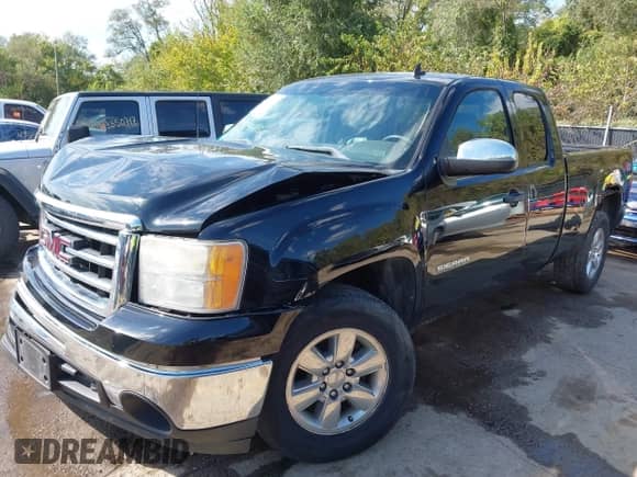 2013 GMC Sierra 1500 SLE z VIN 1GTR2VE72DZ318790, wystawiony jako IAAI lot #43341464 z przebiegiem 192 932 mil mil oraz . Historia ofert i sprzedaży dostępna na DreamBid. Obrazek 2.