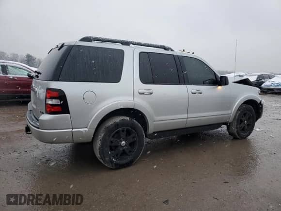 2010 Ford Explorer with VIN 1FMEU7D83AUA09672, listed as a Copart auction lot 85419714 with 145,294 mi miles and Salvage title. Bid and sale history available at DreamBid. Image 3.