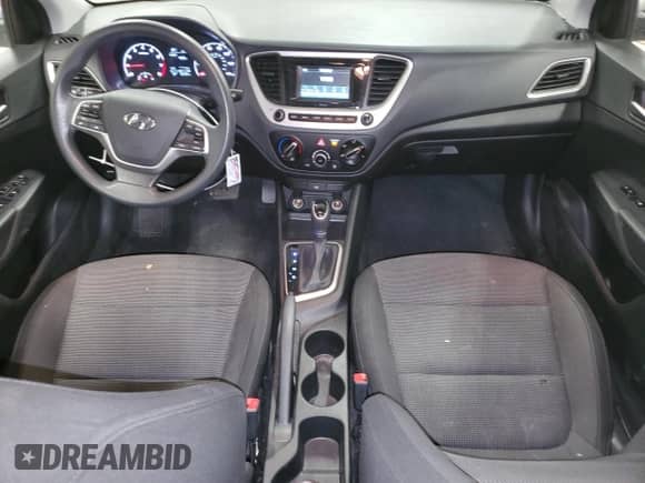 2019 Hyundai Accent SE z VIN 3KPC24A31KE052240, wystawiony jako Copart lot #68673325 z przebiegiem 55 794 mil mil oraz Szkoda całkowita • Salvage title. Historia ofert i sprzedaży dostępna na DreamBid. Obrazek 8.