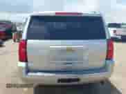 2019 Chevrolet Suburban LT с VIN 1GNSKHKC0KR397479, выставлен на аукционе IAAI как лот 42725453 с пробегом 39 423 миль миль и . История ставок и продаж доступна на DreamBid. Изображение 16.