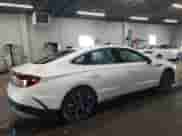 2025 Hyundai Sonata SEL с VIN KMHL64JA4SA457851, выставлен на аукционе Copart как лот 87369675 с пробегом 29 806 миль миль и Списание • Salvage title. История ставок и продаж доступна на DreamBid. Изображение 3.