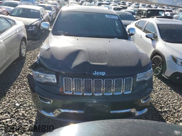 2014 Jeep Grand Cherokee Summit с VIN 1C4RJFJM5EC340730, выставлен на аукционе Copart как лот 84893134 с пробегом 143 196 миль миль и Списание • Salvage title. История ставок и продаж доступна на DreamBid. Изображение 5.