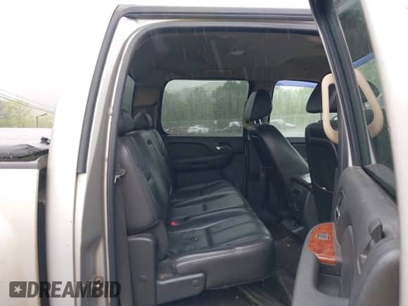 2008 Chevrolet Silverado 1500 LTZ with VIN 3GCEK13358G306551, listed as a IAAI auction lot 42327492 with 216,206 mi miles and . Bid and sale history available at DreamBid. Image 8.