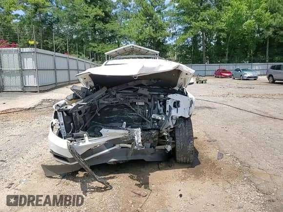 2016 Chevrolet Suburban LT с VIN 1GNSCHKC2GR335019, выставлен на аукционе Copart как лот 66607795 с пробегом Не указан миль и На запчасти • Non repairable. История ставок и продаж доступна на DreamBid. Изображение 14.