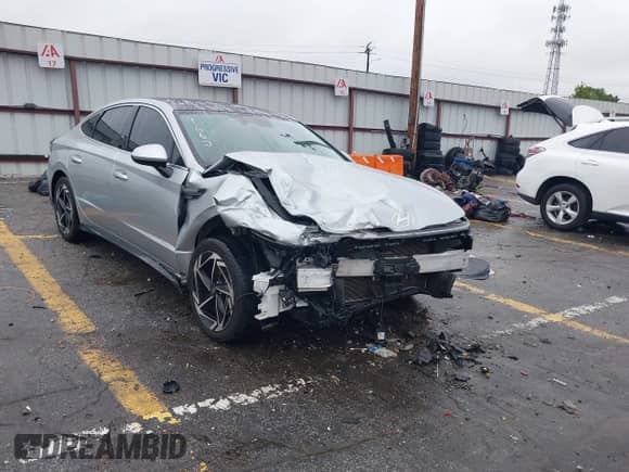 2024 Hyundai Sonata SEL с VIN KMHL14JA8RA349662, выставлен на аукционе IAAI как лот 42914139 с пробегом 60 000 миль миль и . История ставок и продаж доступна на DreamBid. Изображение 1.