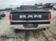 2017 Ram 1500 Limited z VIN 1C6RR7PTXHS592620, wystawiony jako Copart lot #84221385 z przebiegiem 264 428 mil mil oraz Szkoda całkowita • Salvage title. Historia ofert i sprzedaży dostępna na DreamBid. Obrazek 6.