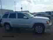 2008 Jeep Grand Cherokee Limited z VIN 1J8HR58228C192147, wystawiony jako IAAI lot #42731947 z przebiegiem 139 742 mil mil oraz . Historia ofert i sprzedaży dostępna na DreamBid. Obrazek 13.