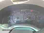 1999 Chevrolet Blazer LS z VIN 1GNCS13W9X2194269, wystawiony jako Copart lot #75468004 z przebiegiem 154 501 mil mil oraz Szkoda całkowita • Salvage title. Historia ofert i sprzedaży dostępna na DreamBid. Obrazek 9.