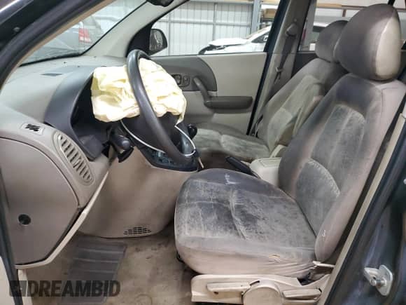 2003 Saturn VUE с VIN 5GZCZ23DX3S885604, выставлен на аукционе Copart как лот 41833025 с пробегом 239 138 миль миль и Списание • Salvage title. История ставок и продаж доступна на DreamBid. Изображение 7.